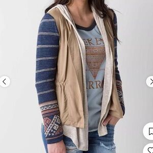 BKE Women's Tan Jacket Size Medium